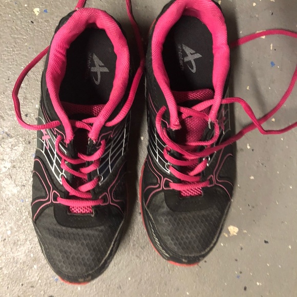 pink womens tennis shoes